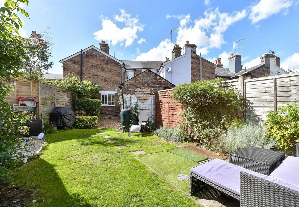 Rear Garden - Corseley Road, Groombridge, Tunbridge Wells, East Sussex - Wards of Kent