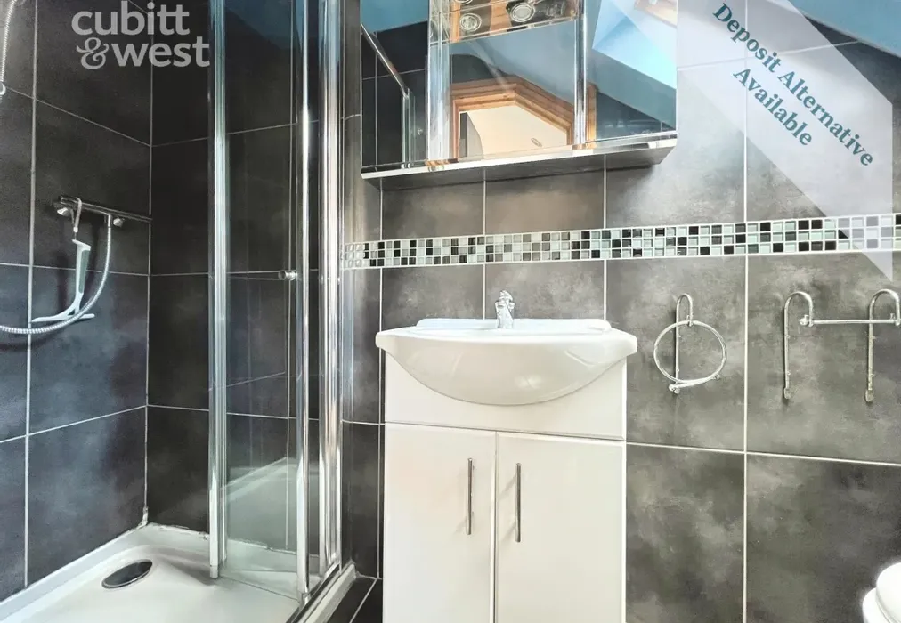 En-Suite - Argyle Road, Brighton, BN1 - Wards of Kent