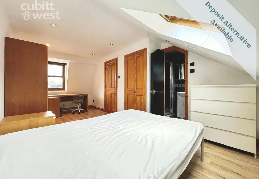 Bedroom - Argyle Road, Brighton, BN1 - Wards of Kent