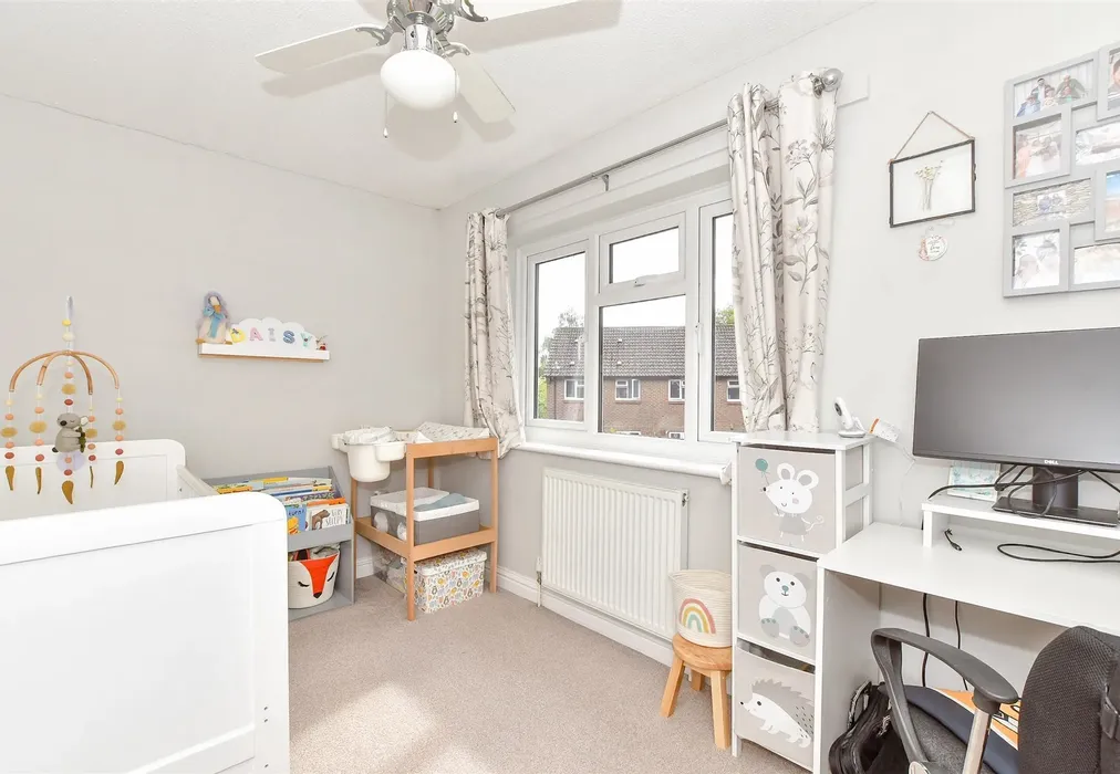 Lounge - Middleton Gardens, Tangmere, Chichester, West Sussex - Wards of Kent
