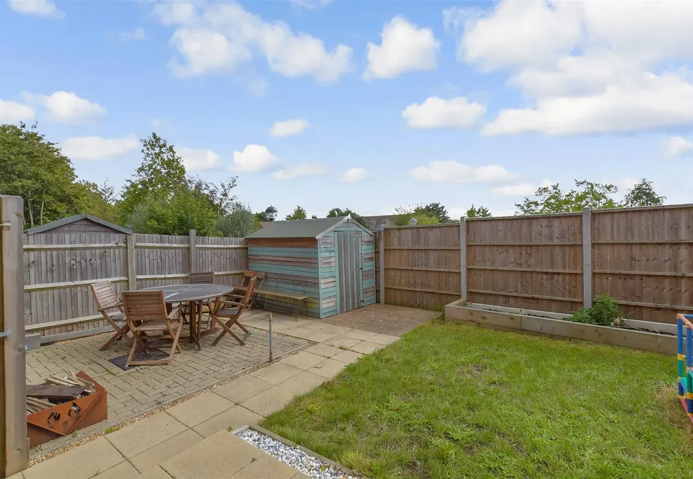 Rear Garden - William Penn Way, Chichester, West Sussex - Wards of Kent
