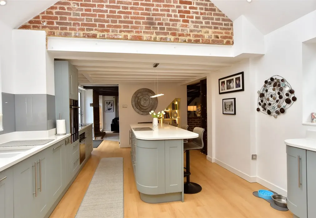 Kitchen/     Breakfast Area - South Green, Sittingbourne, Kent - Wards of Kent