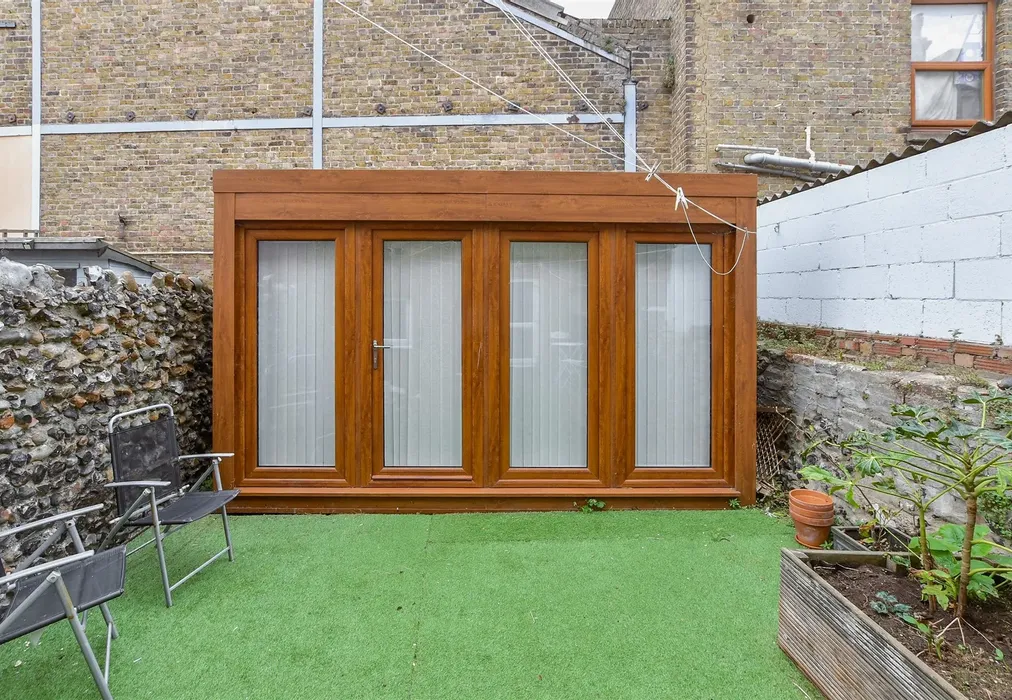 Workshop/Outbuilding - Dane Road, Margate, Kent - Wards of Kent