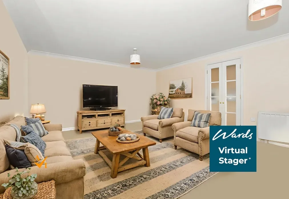 Lounge/Diner (Farmhouse style) - Medway Wharf Road, Tonbridge, Kent - Wards of Kent