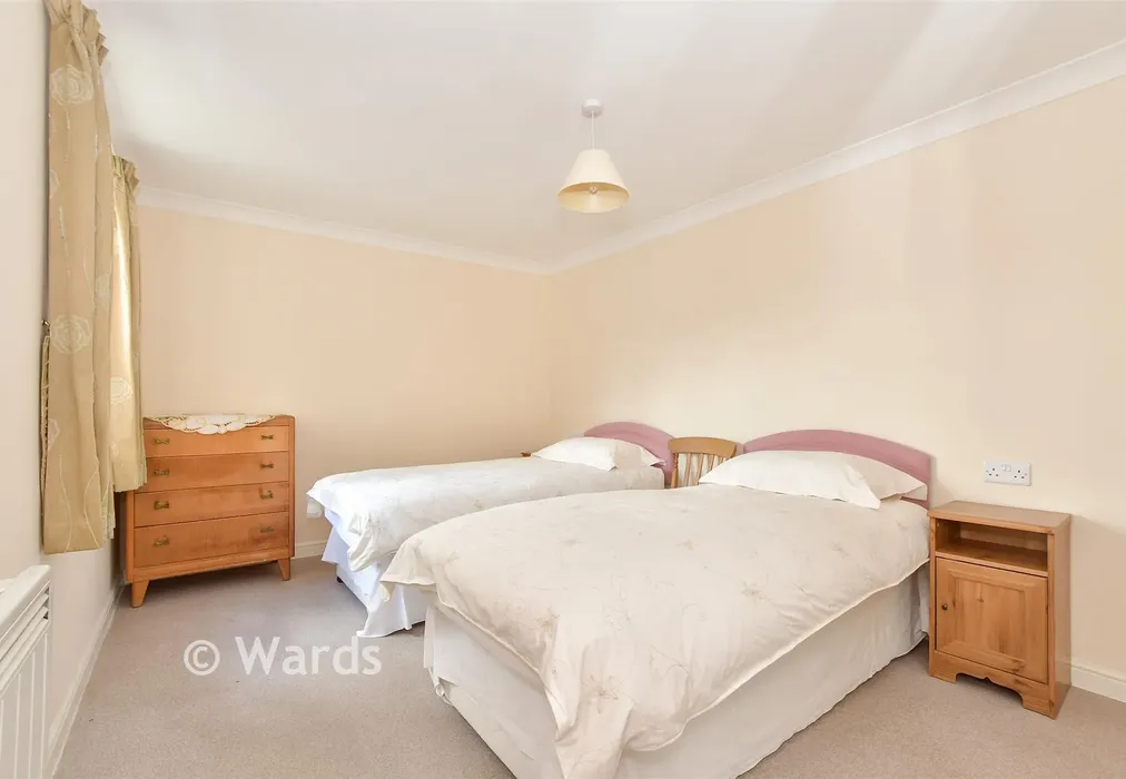 Bedroom - Medway Wharf Road, Tonbridge, Kent - Wards of Kent