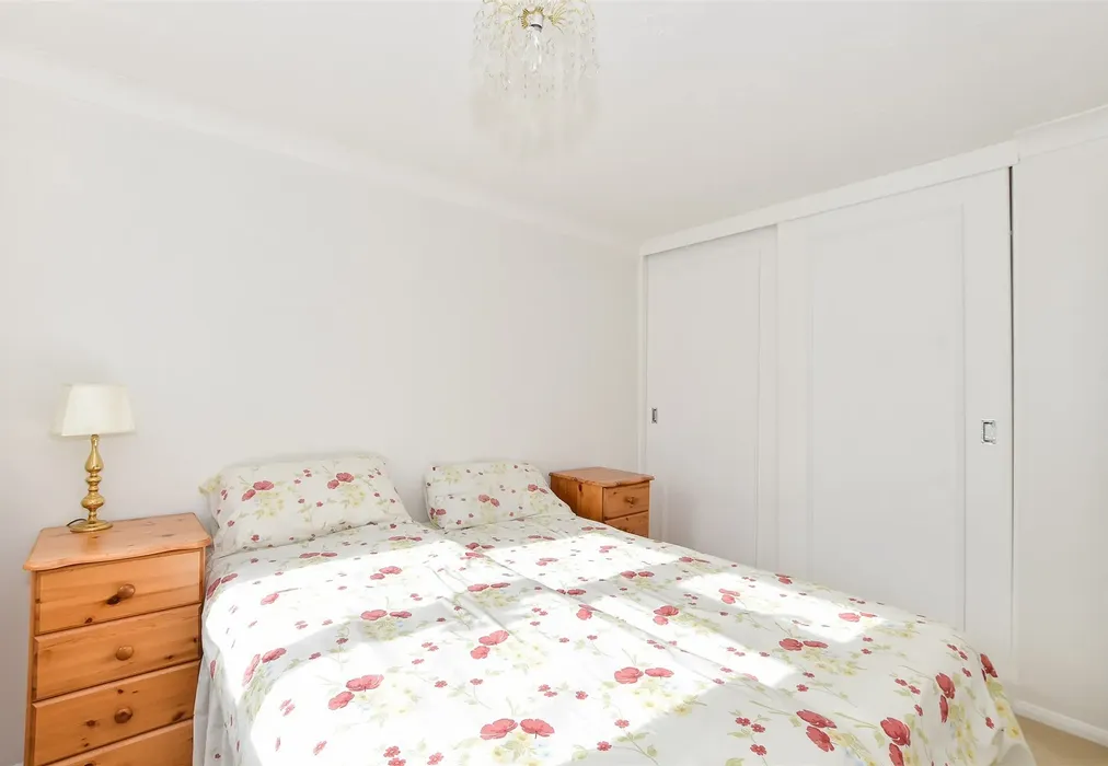 Bedroom 1 - Winnet Way, Southwater, Nr Horsham, West Sussex - Wards of Kent