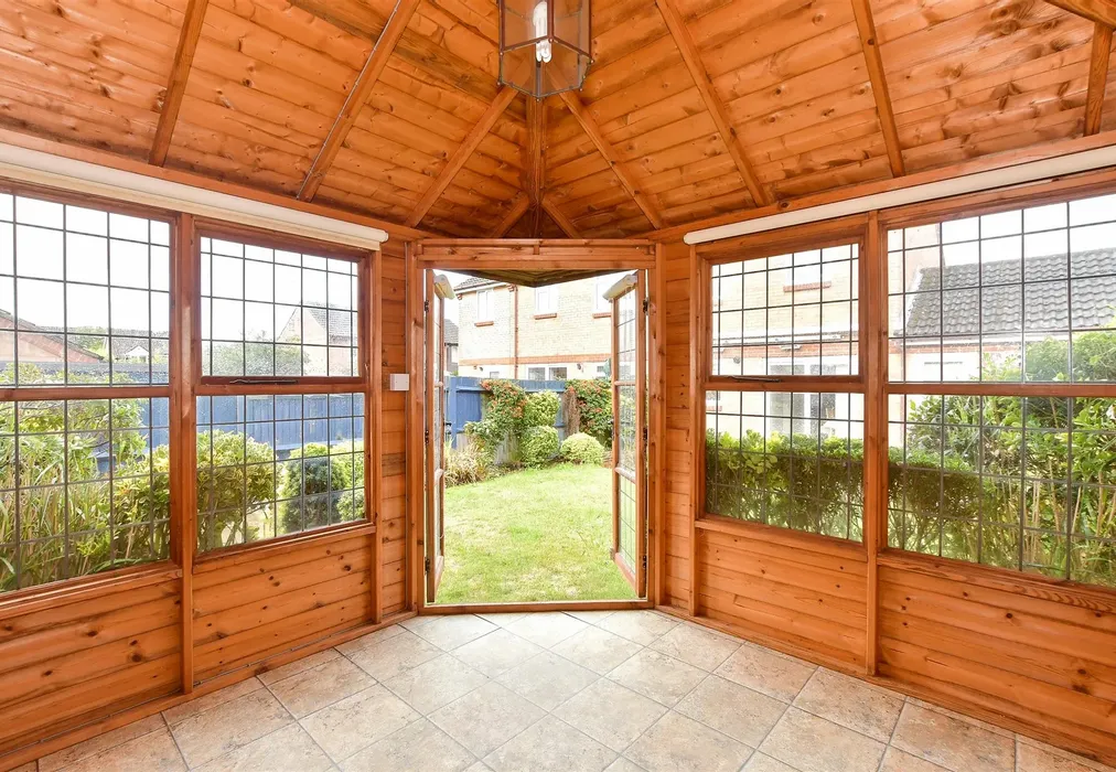 Workshop/Outbuildings - Winnet Way, Southwater, Nr Horsham, West Sussex - Wards of Kent