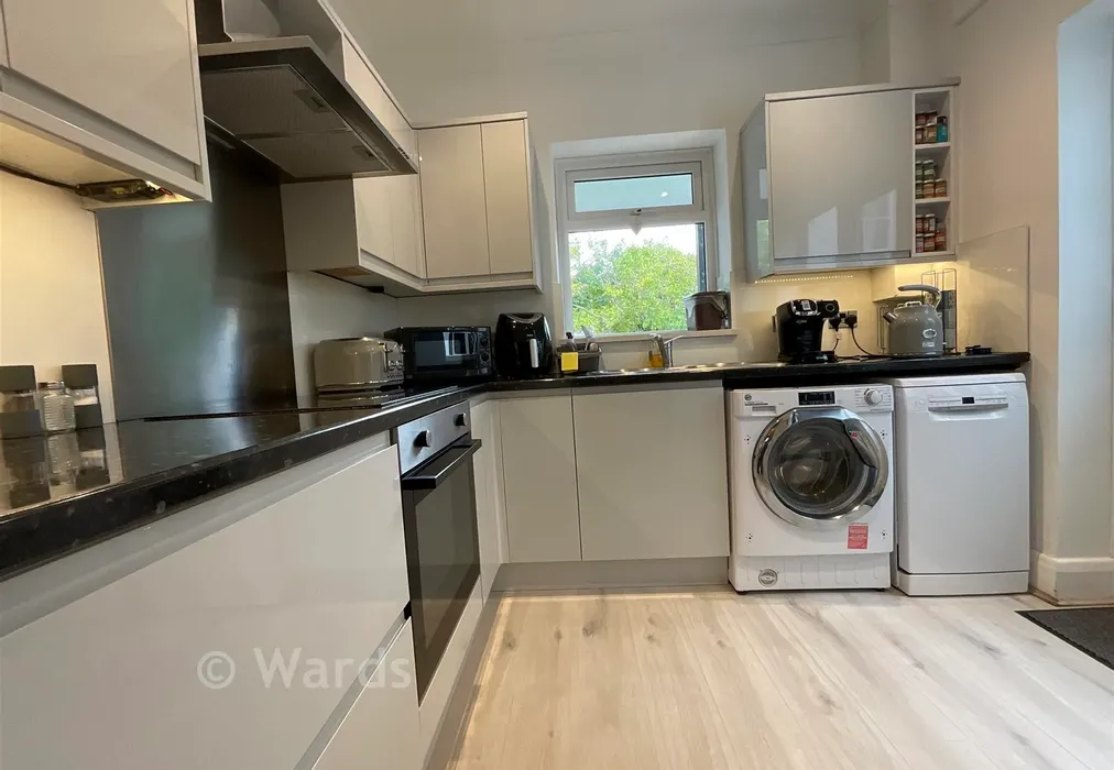 Kitchen - Oaklands Road, Bexleyheath, Kent - Wards of Kent
