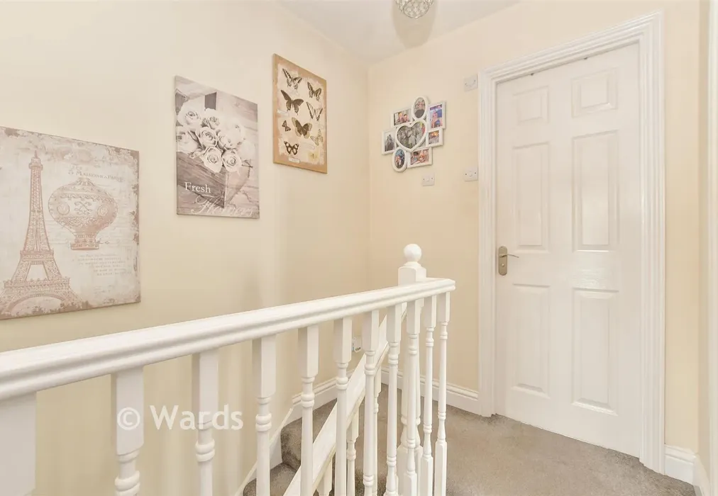 Landing - Manor House Drive, Kingsnorth, Ashford, Kent - Wards of Kent