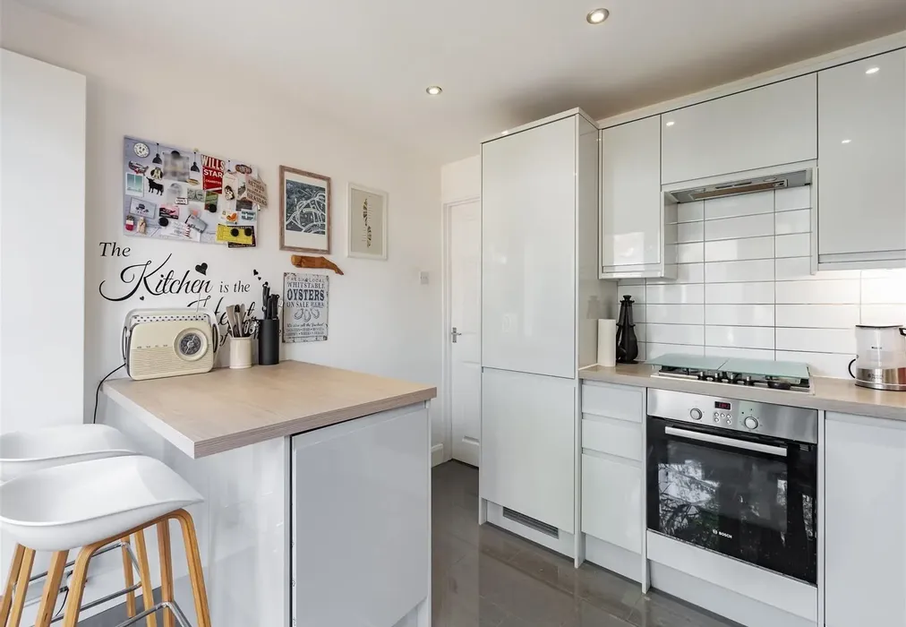 Kitchen - Swanfield Road, Whitstable, Kent - Wards of Kent