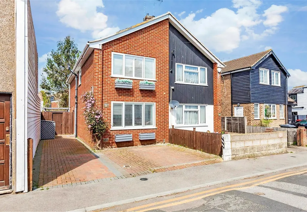 Front Image - Swanfield Road, Whitstable, Kent - Wards of Kent