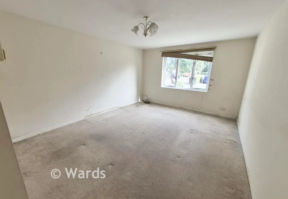 Living Room - Heathlee Road, Dartford, Kent - Wards of Kent