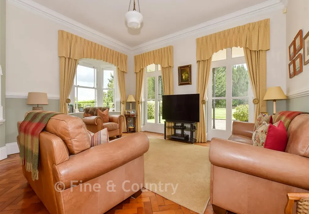Family Room - Ripple Road, Ripple, Deal, Kent - Wards of Kent