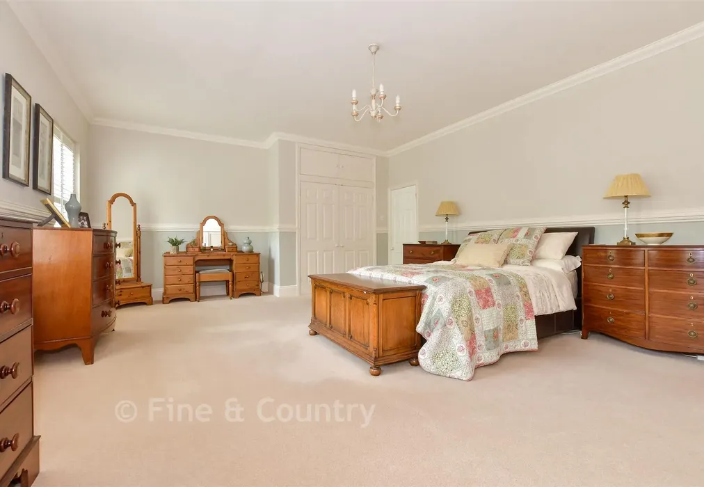 Principal Bedroom - Ripple Road, Ripple, Deal, Kent - Wards of Kent