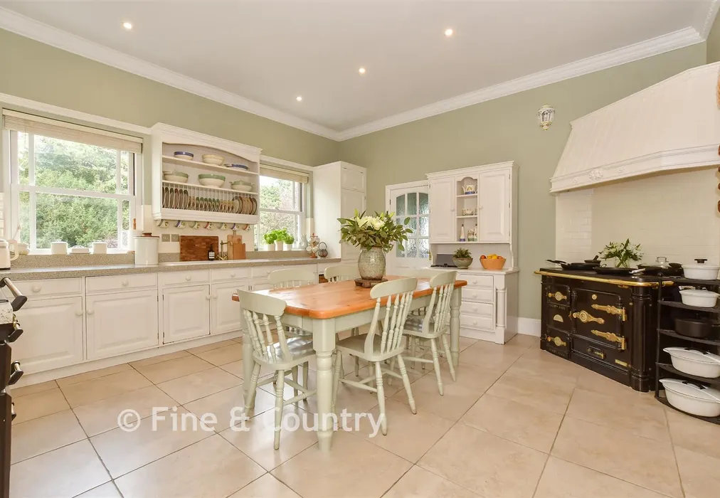 Kitchen/ Breakfast Room - Ripple Road, Ripple, Deal, Kent - Wards of Kent