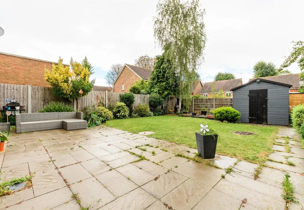 Rear Garden - Redding Close, Dartford, Kent - Wards of Kent
