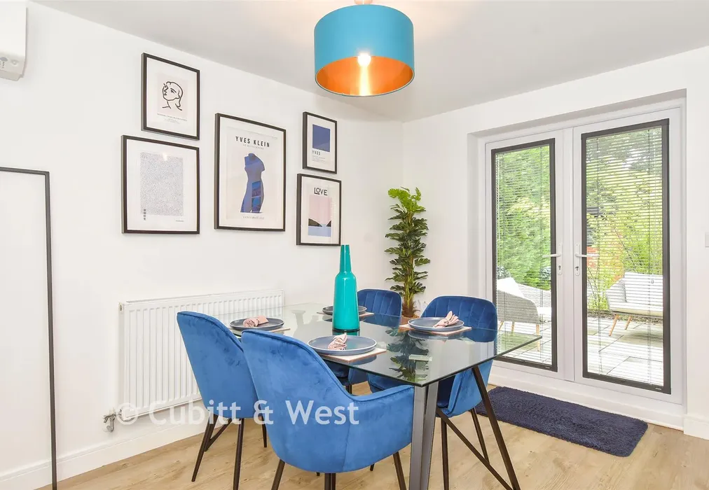Lounge/Diner - Newell Crescent, Eastergate, Chichester, West Sussex - Wards of Kent