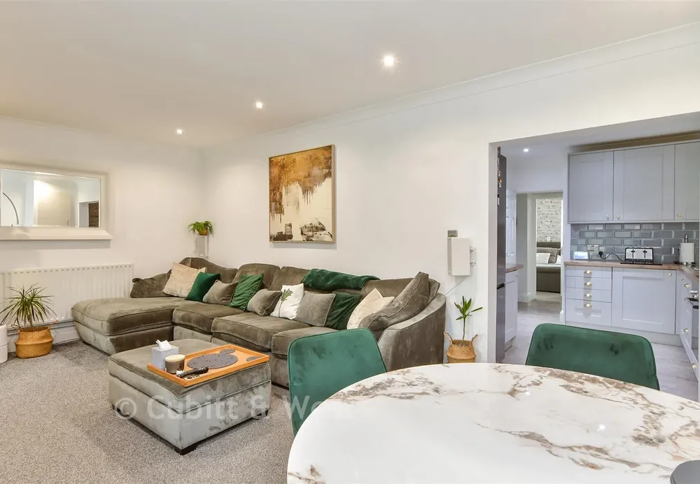 Lounge/ Diner - Seaview Road, Woodingdean, Brighton, East Sussex - Wards of Kent