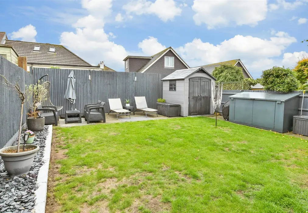 Rear Garden - Seaview Road, Woodingdean, Brighton, East Sussex - Wards of Kent
