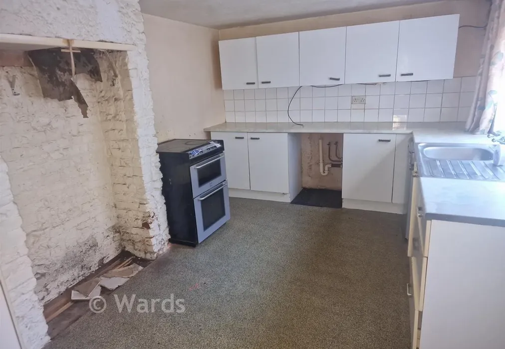 Kitchen - Athelstan Road, Cliftonville, Margate, Kent - Wards of Kent