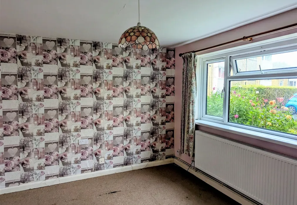 Lounge - Chenies Close, Tunbridge Wells, Kent - Wards of Kent