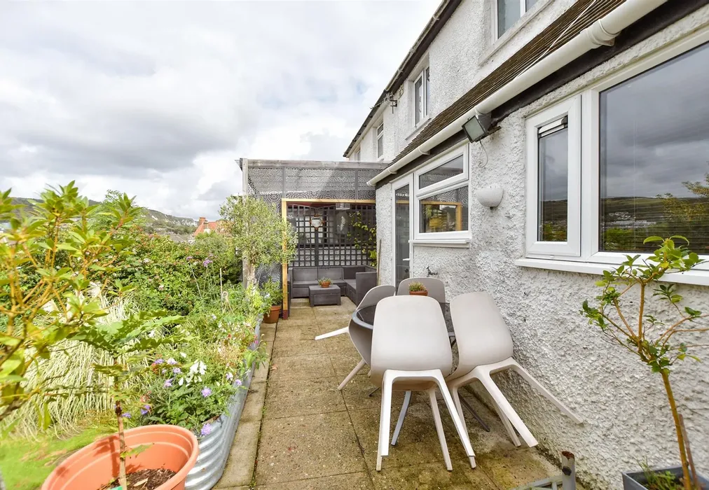 Patio / Decking - Segrave Crescent, Folkestone, Kent - Wards of Kent