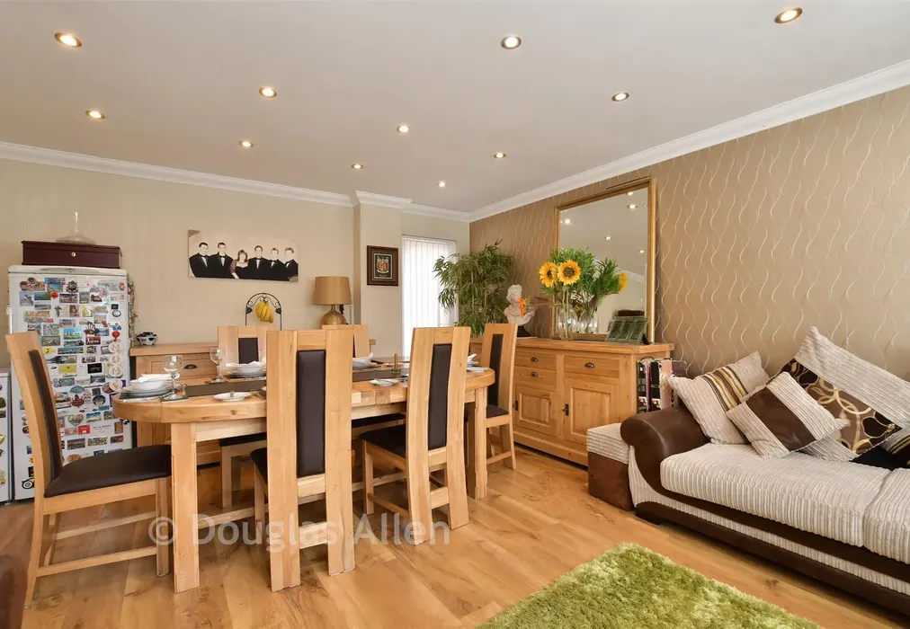 Dining Room - Church Road, Noak Bridge, Basildon, Essex - Wards of Kent
