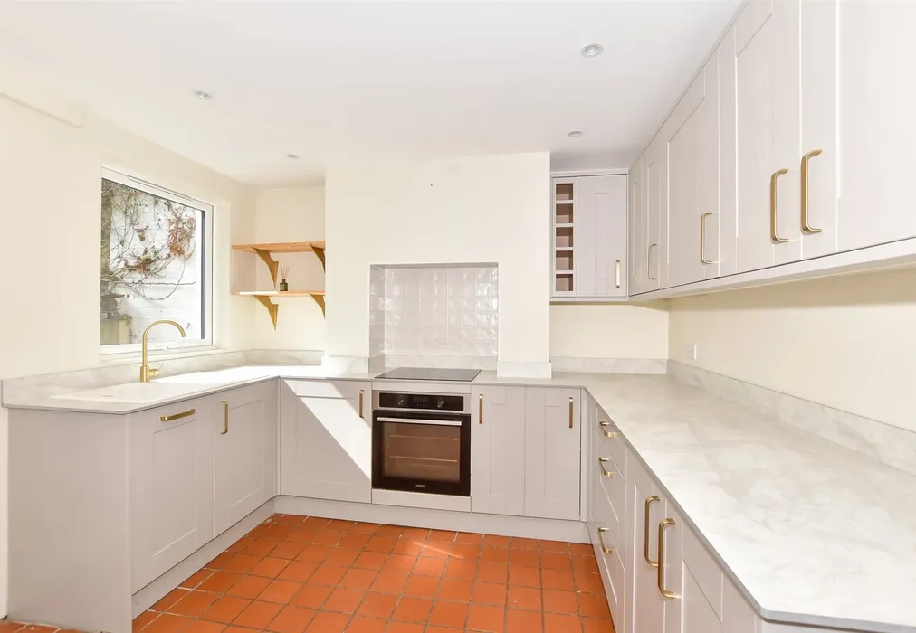 Kitchen - Mays Road, Ramsgate, Kent - Wards of Kent