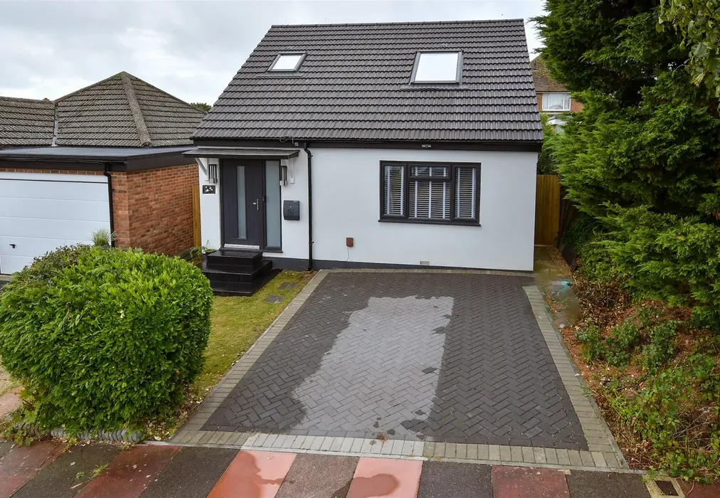 External Front - Vernon Avenue, Woodingdean, Brighton, East Sussex - Wards of Kent