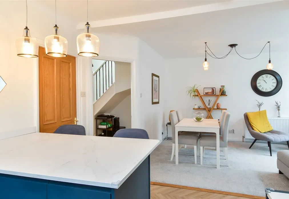 Internal Lifestyle Photograph - Vernon Avenue, Woodingdean, Brighton, East Sussex - Wards of Kent