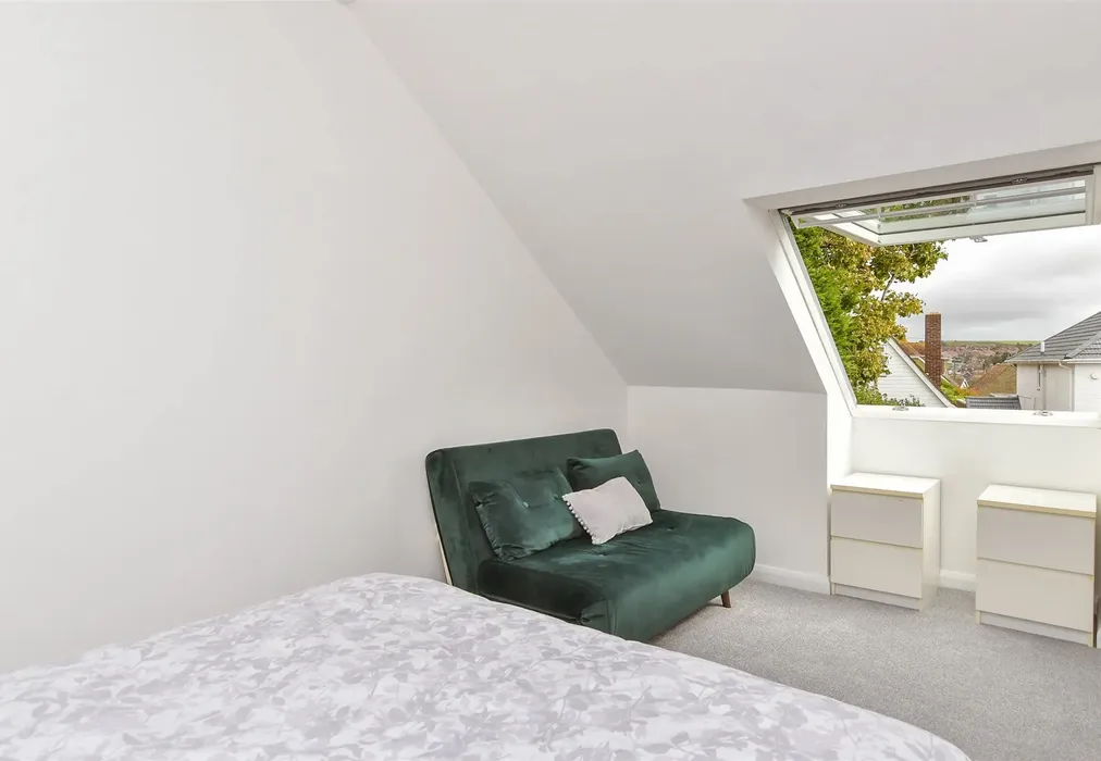 Internal Lifestyle Photograph - Vernon Avenue, Woodingdean, Brighton, East Sussex - Wards of Kent