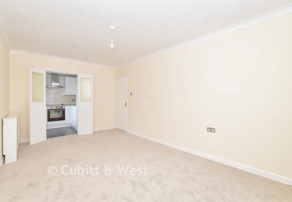 Lounge - Rose Green Road, Bognor Regis, West Sussex - Wards of Kent