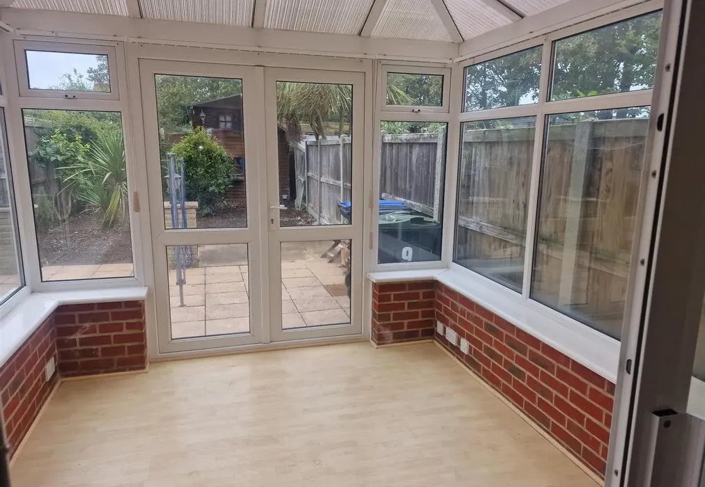 Conservatory - Laureate Close, Margate, Kent - Wards of Kent
