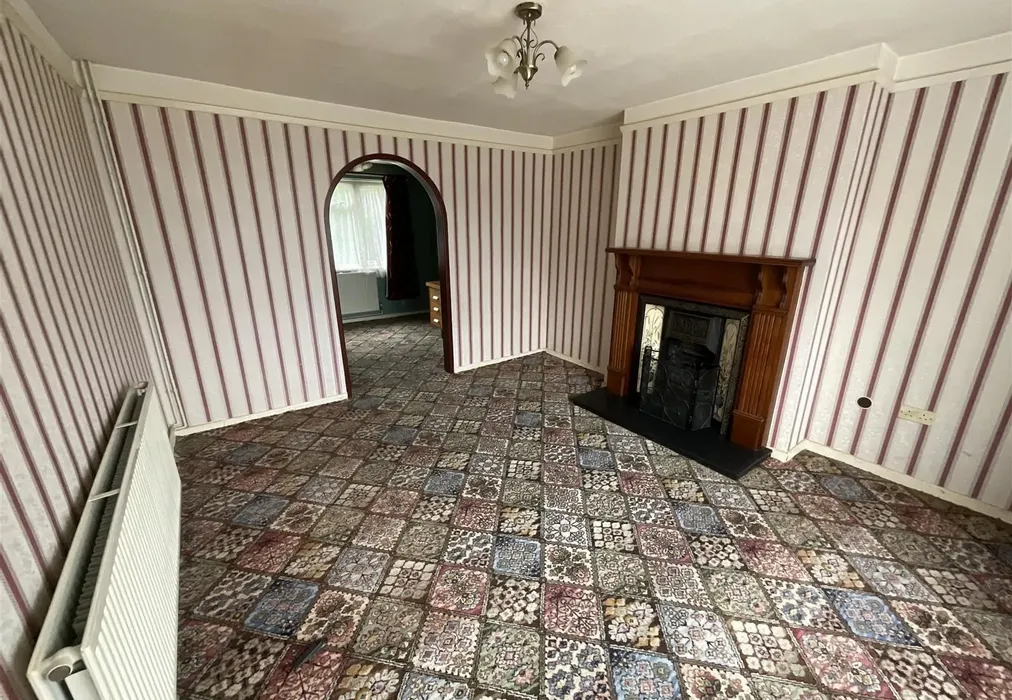 Living Room - Dunsfold Way, New Addington, Croydon, Surrey - Wards of Kent