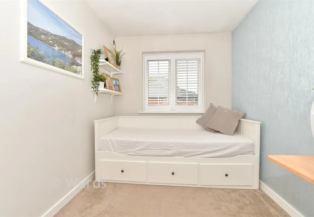 Bedroom 3 - The Weavers, Headcorn, Ashford, Kent - Wards of Kent