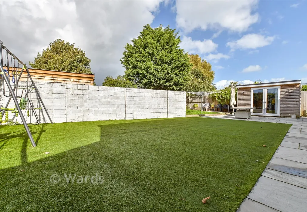 Rear Garden - Victoria Road, Littlestone, Kent - Wards of Kent