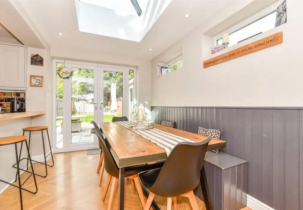 Dining Area - Victoria Road, Littlestone, Kent - Wards of Kent