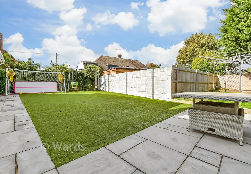 Rear Garden - Victoria Road, Littlestone, Kent - Wards of Kent