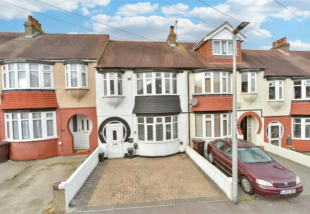 External (Web) - Grafton Avenue, Rochester, Kent - Wards of Kent