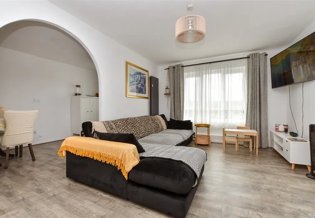 Living Area - Douglas Close, Wallington, Surrey - Wards of Kent