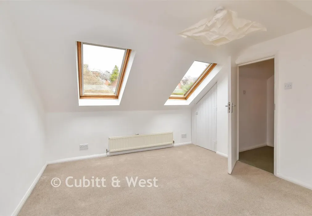 Bedroom 3 - Elm Grove, Lewes, East Sussex - Wards of Kent