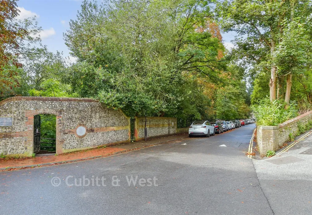 Surrounding Area - Elm Grove, Lewes, East Sussex - Wards of Kent
