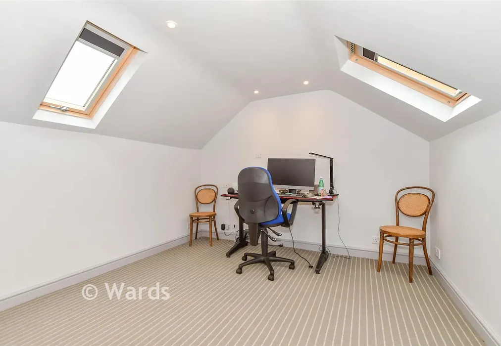 Bedroom 2 - Headcorn Road, Grafty Green, Maidstone, Kent - Wards of Kent