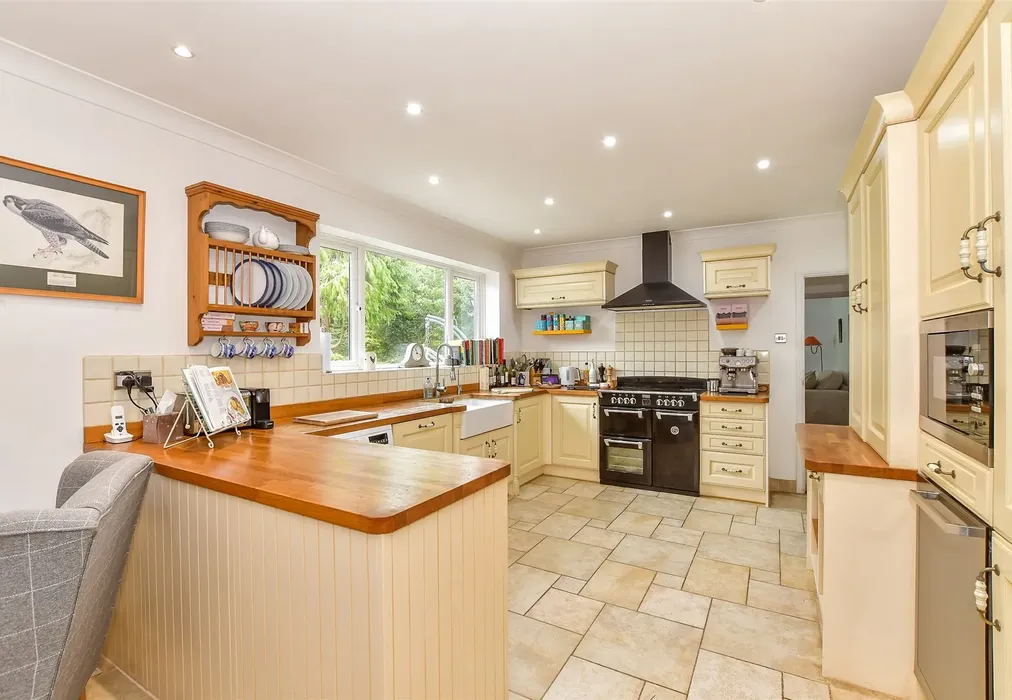 Kitchen/Diner - Headcorn Road, Grafty Green, Maidstone, Kent - Wards of Kent