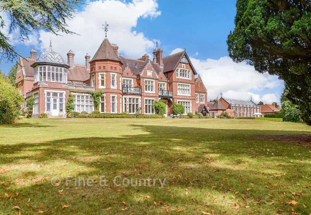 Rear Elevation - North Frith Park, Hadlow, Tonbridge, Kent - Wards of Kent