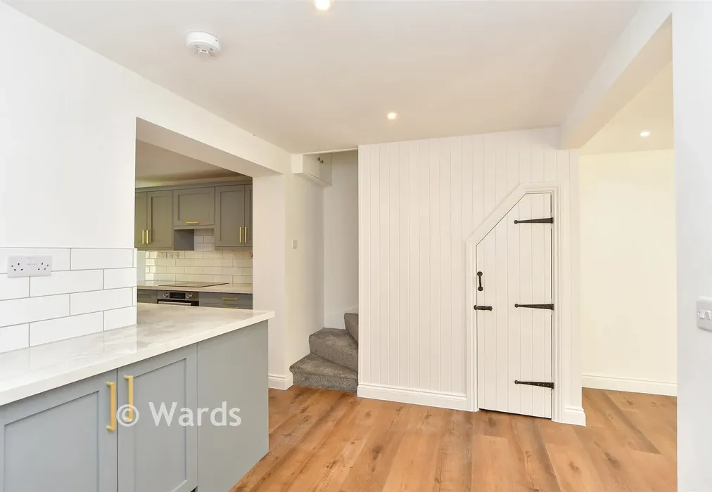 Dining Area - Poplar View, Boughton, Faversham, Kent - Wards of Kent