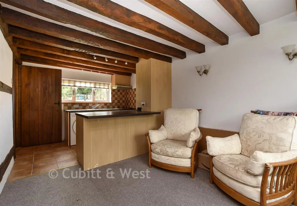 Sitting Area - Moats Lane, South Nutfield, Redhill, Surrey - Wards of Kent