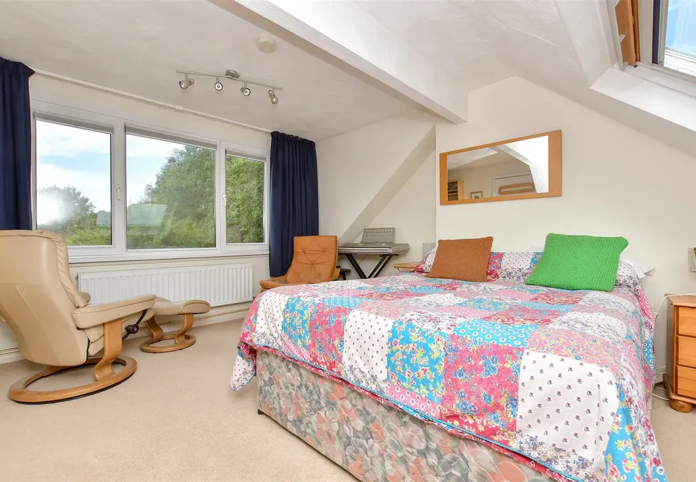 Bedroom 2 - Cobham Road, Fetcham, Leatherhead, Surrey - Wards of Kent
