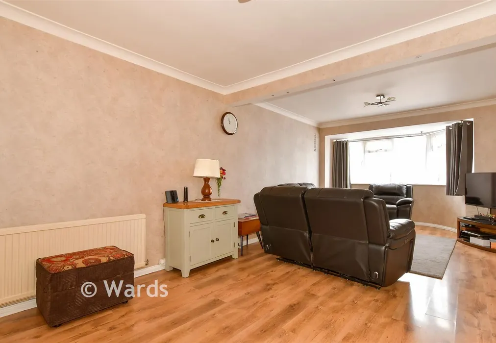 Lounge - Lynsted Close, Bexleyheath, Kent - Wards of Kent