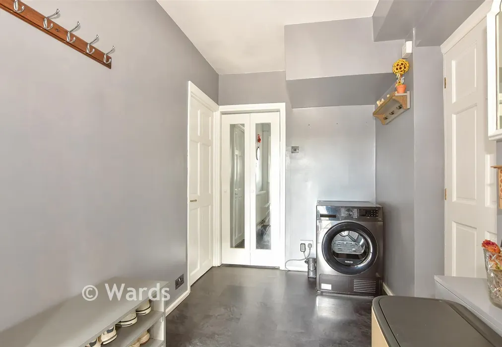 Utility Area - Lynsted Close, Bexleyheath, Kent - Wards of Kent